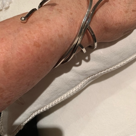 Vintage Artistic sterling silver bracelet - Picture 8 of 11